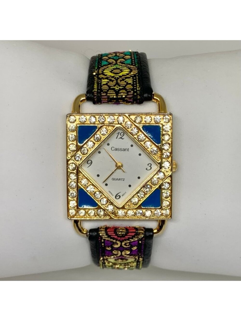 Vintage Cassant gold tone women’s watch 29mm quartz rhinestones running